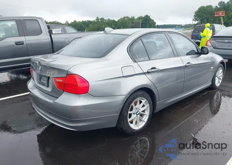 2010 BMW 328I xDrive z USA, uszkodzony, nr VIN WBAPK5C59AA650872
